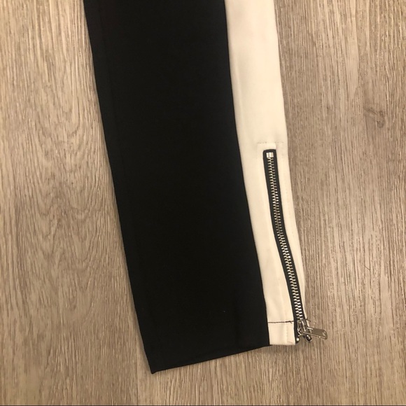 VIE RICHE PARIS Big Logo Joggers Size Medium NWT - Picture 2 of 11